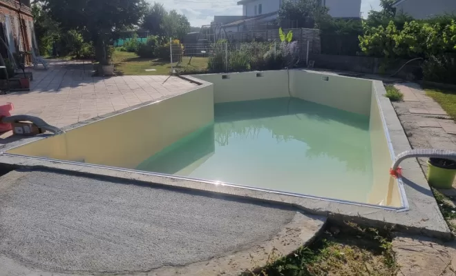 Pose d'un liner, L'Isle-Jourdain, SUD O PLUS PISCINES